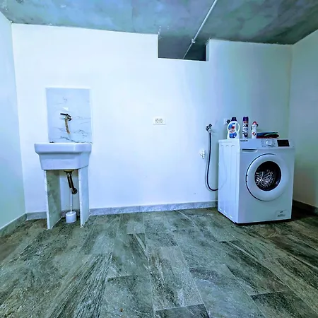 דירה Pearl With Sea Access & Shared Pool