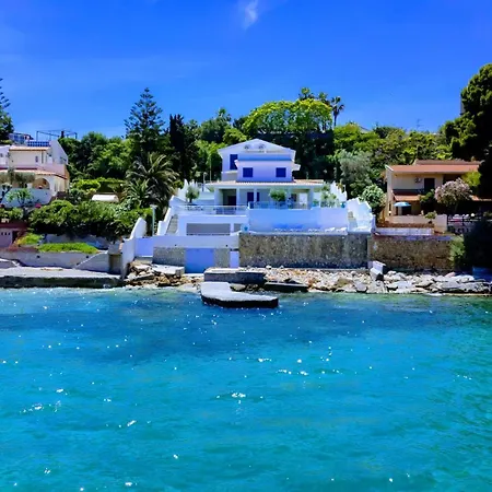 Apartment Pearl With Sea Access & Shared Pool